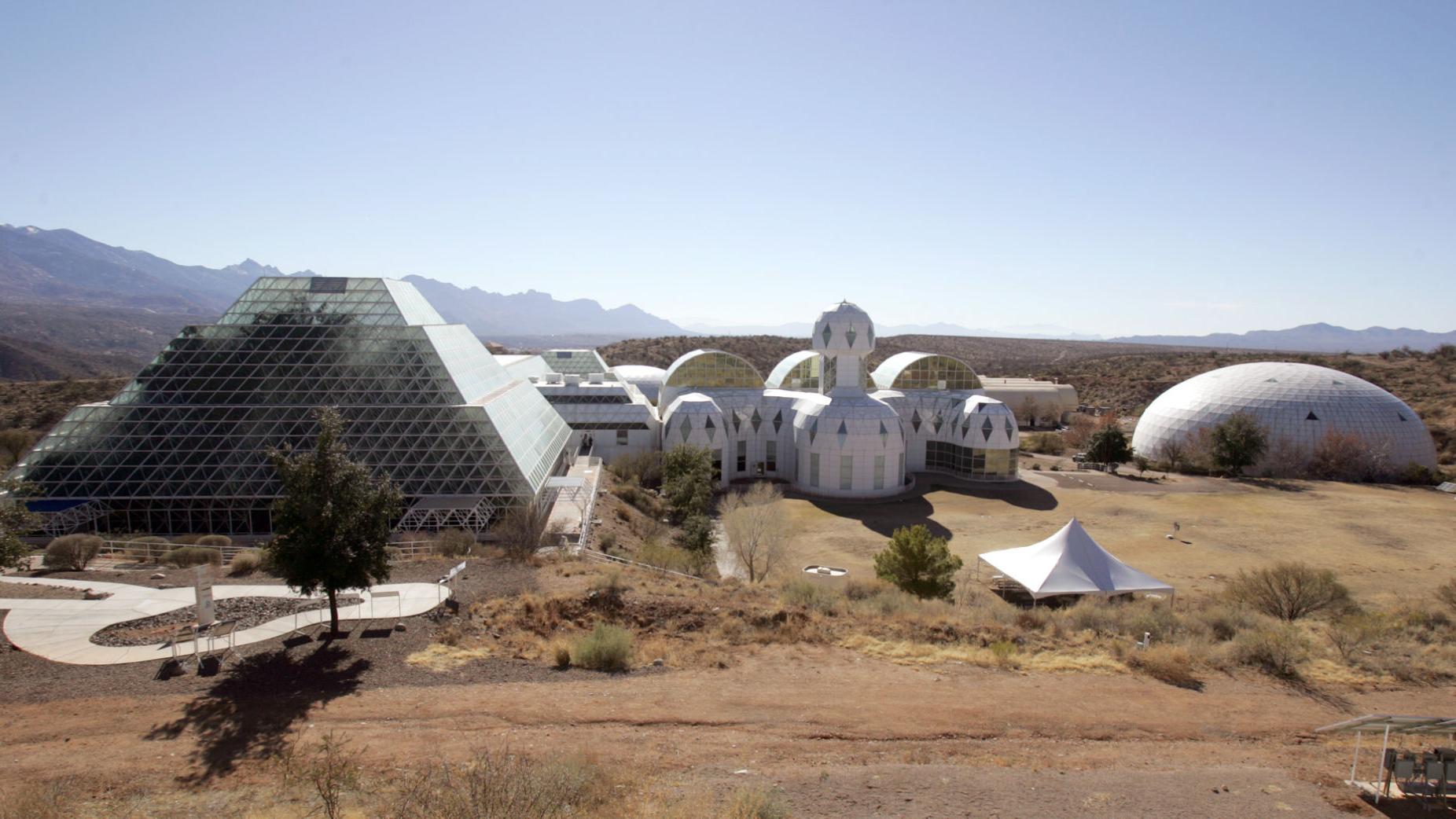 Biosphere's vertical gardens will provide produce for public